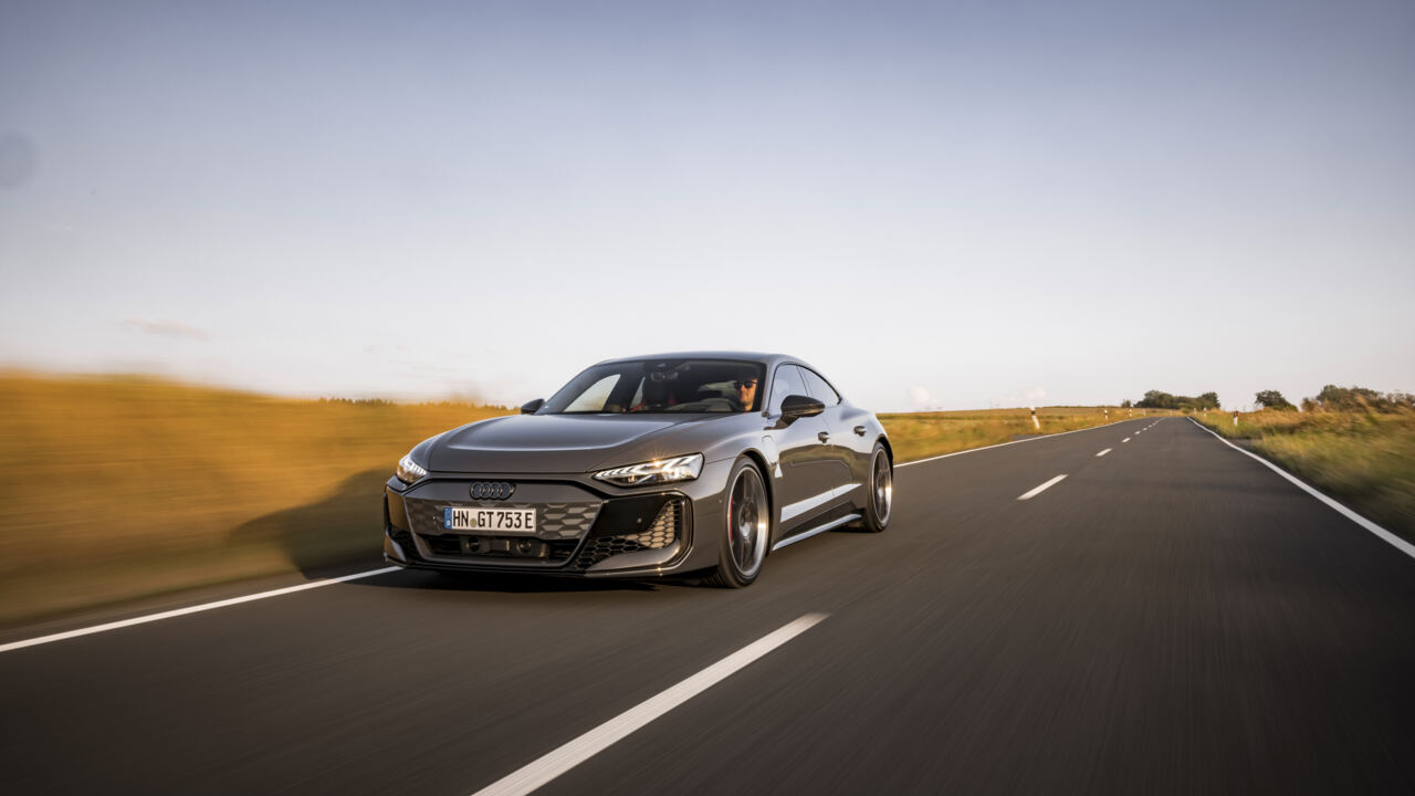 Audi RS e-tron GT 2024