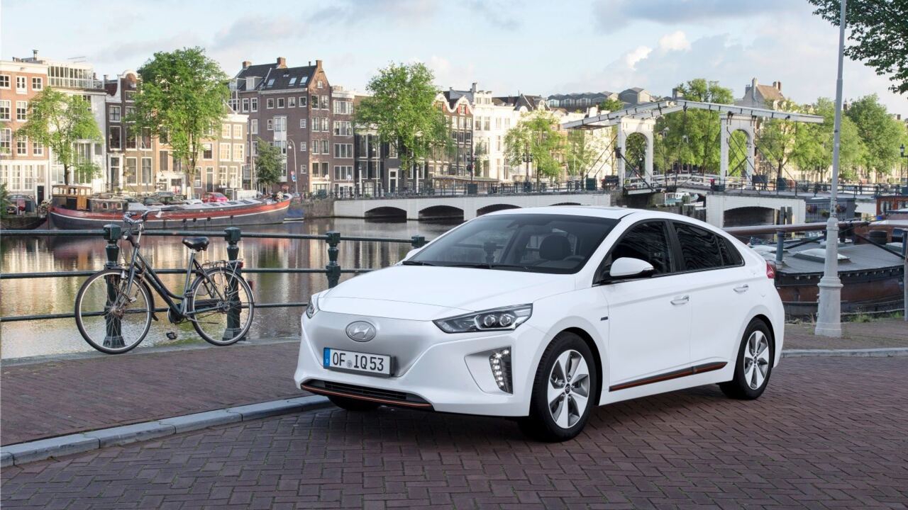 Hyundai Ioniq Electric 28 kWh