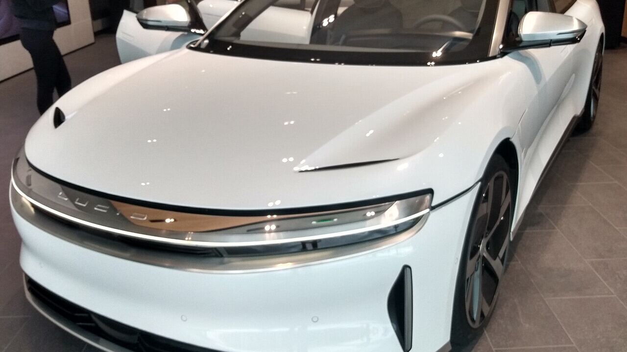 Lucid Air Dream Edition Performance