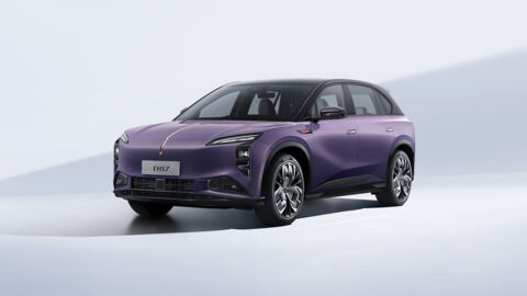 Hongqi E-HS7 111 kWh AWD