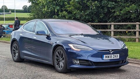 Tesla Model S Long Range Raven